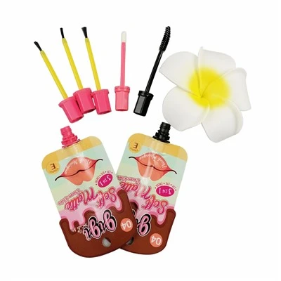 Bustina cosmetica con applicatore